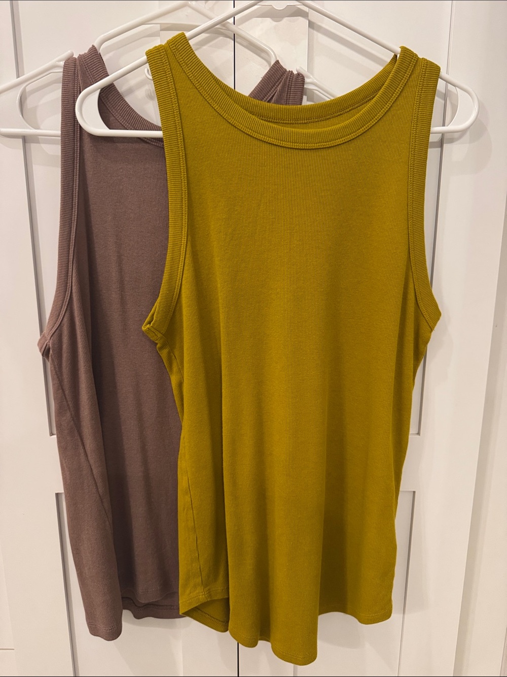 Women’s (Size XL) Ribbed Knit Tank - Fall Colors Brown and Mustard
